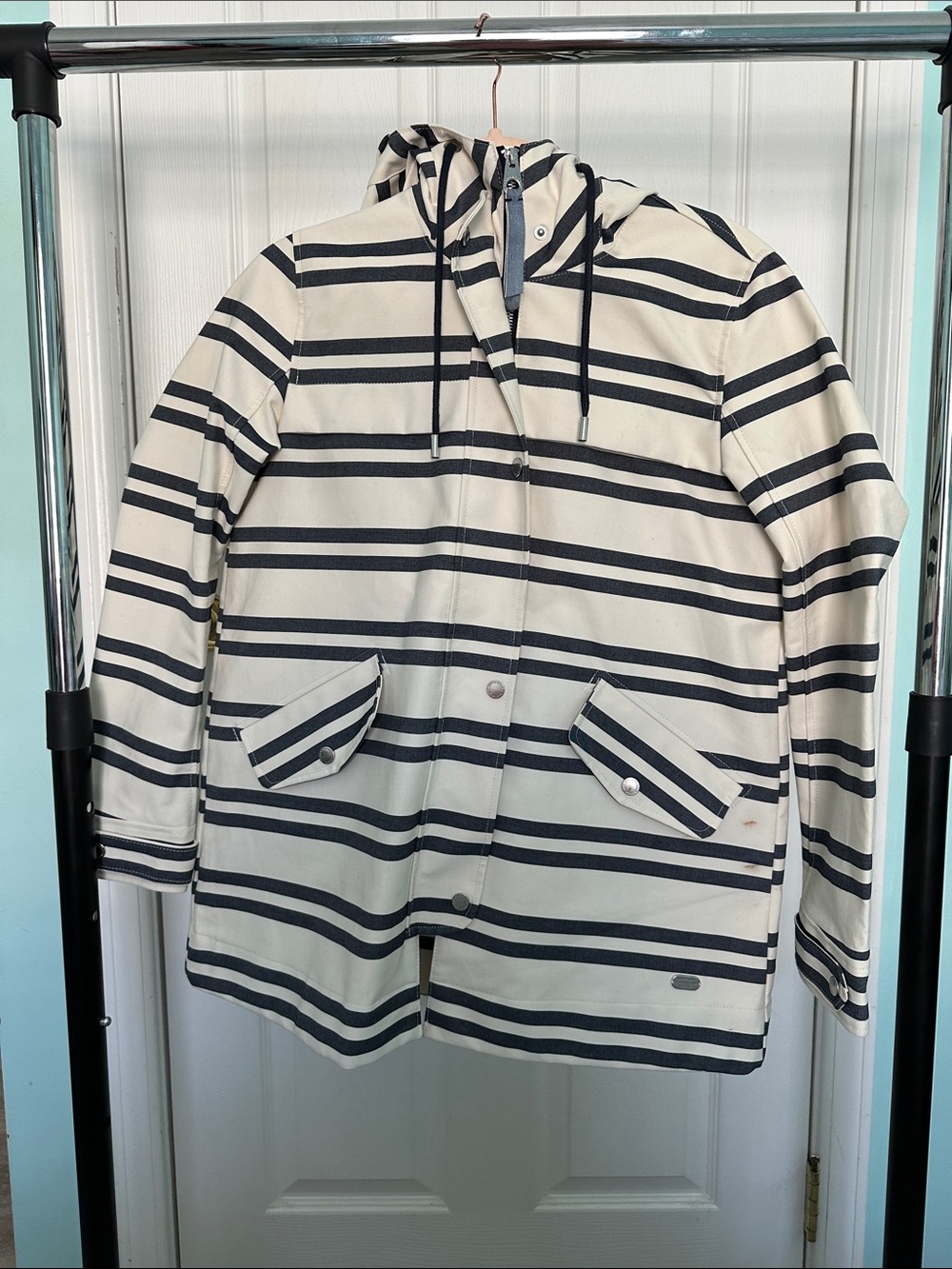 Abercrombie & Fitch Raincoat Striped Jacket in Navy Cream nautical size small